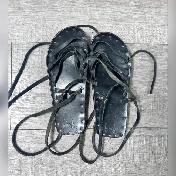 Beek Gladiator Black Leather Strappy Sandals - Picture 1 of 5